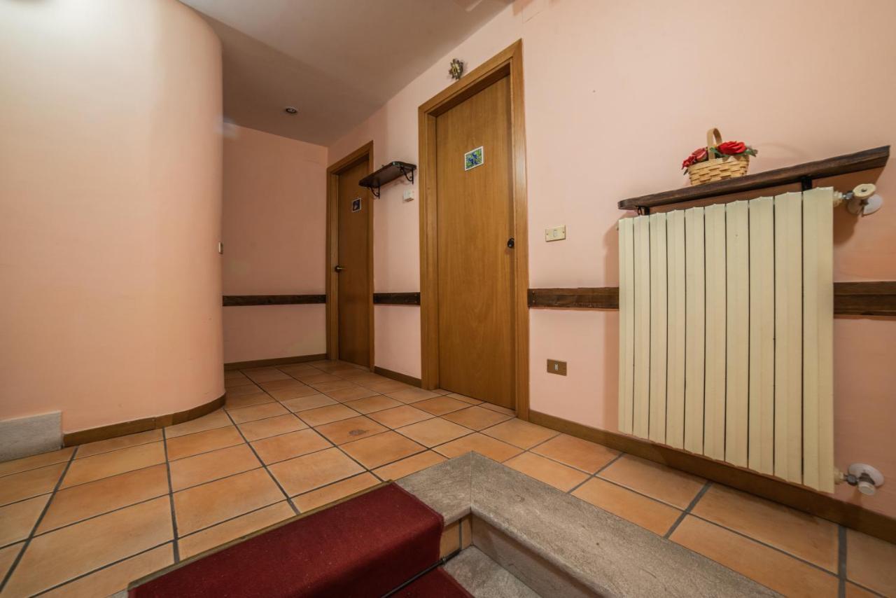 Hotel Dimora Fresilia 2*